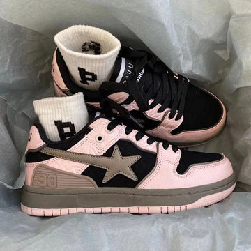 Bope | Stijlvolle sterren sneakers in de kleur Zwart voor heren in stijl ideaal voor de herfst.