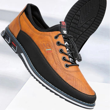 Thijs | Stijlvolle Oxford herenschoenen met veters in de kleur Bruin voor heren in Smart-casual stijl ideaal voor de lente.