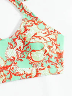 Cover-up met halternek en shorts