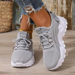 Lage sneaker met mesh bovenkant