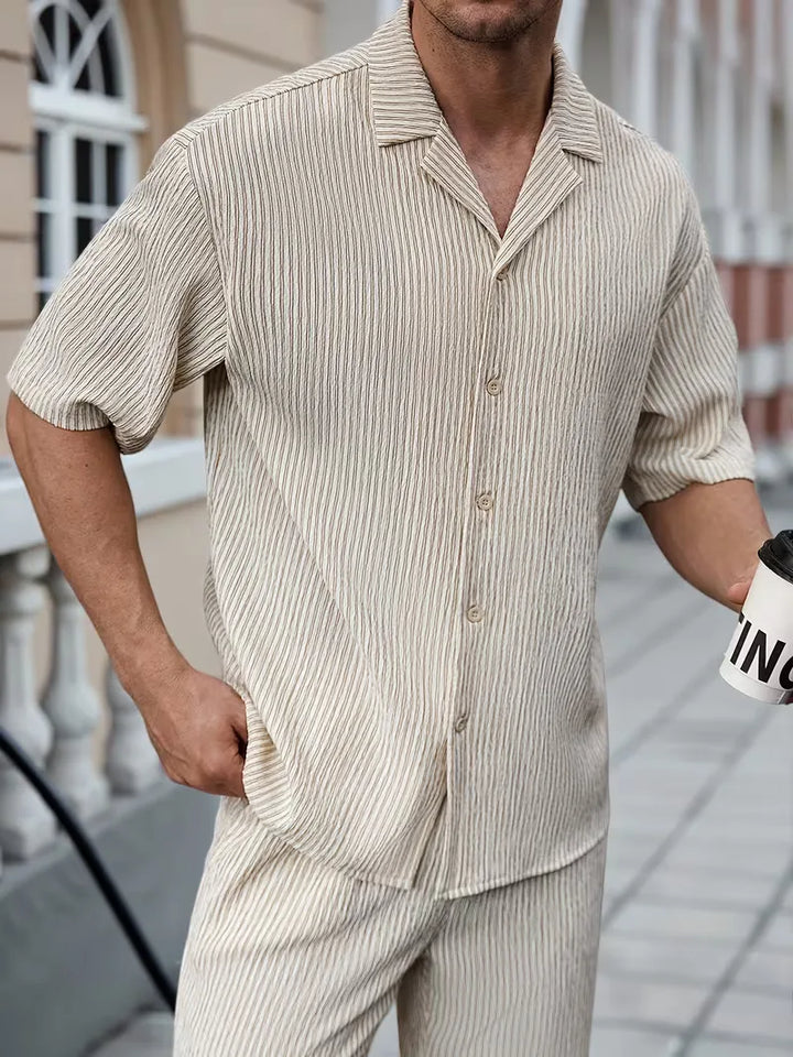 Zomer kledingset met V-neck