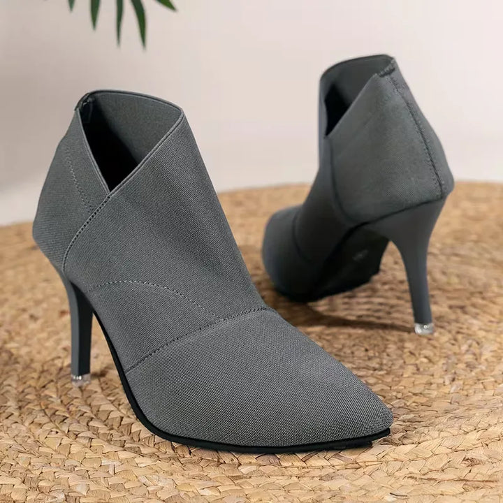 Stiletto enkellaars met hoge hak