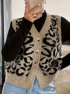 Leopard print vest met V-hals