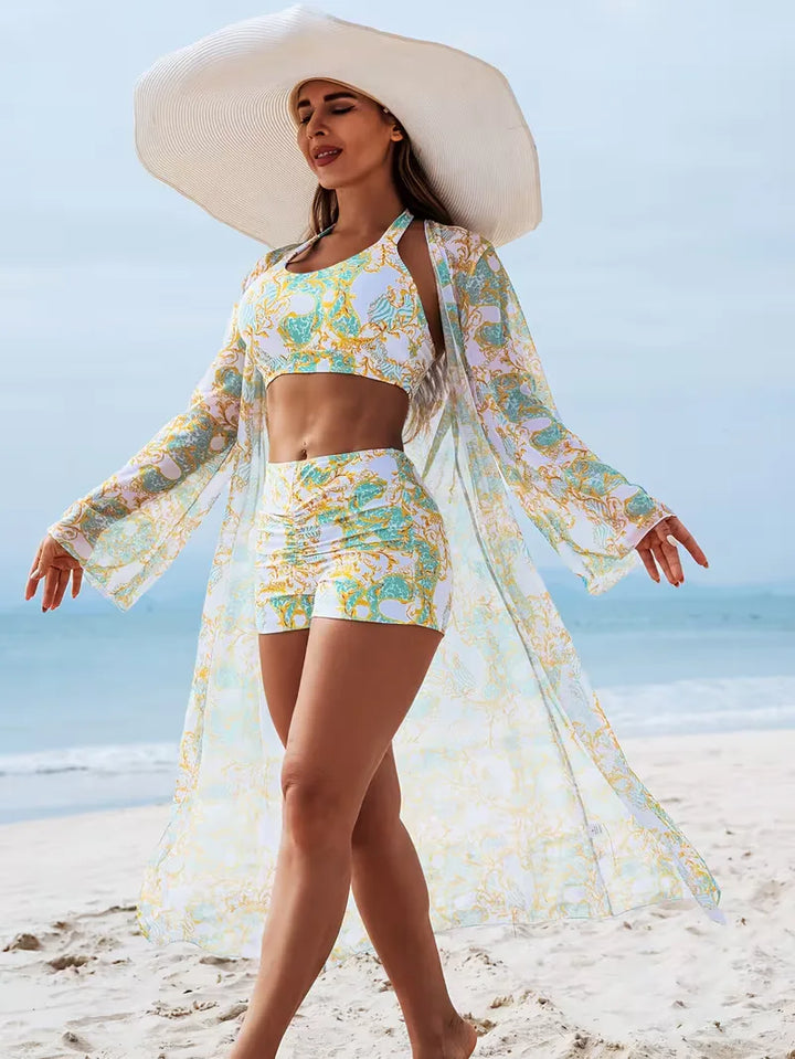 Cover-up met halternek en shorts