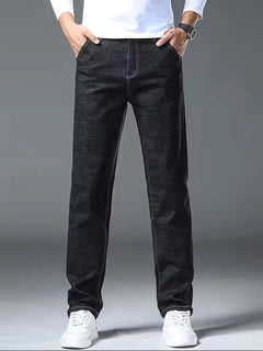 Straight jeans met zichtbare stiksels