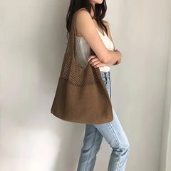 Shopper met hollow crochet design