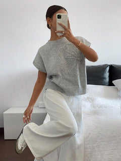Casualowy sweter z krótkim rękawem i okrągłym dekoltem