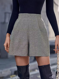 High-waisted wide-leg shorts