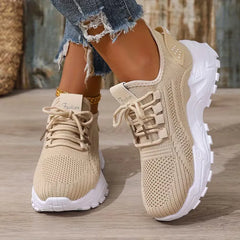 Lage sneaker met mesh bovenkant