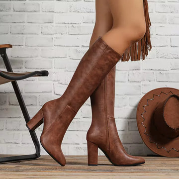 Hoge laarzen met chunky hak