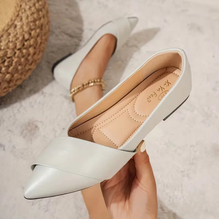 Ballet flats met puntige neus