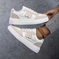 Platform sneaker met kleurblokdesign