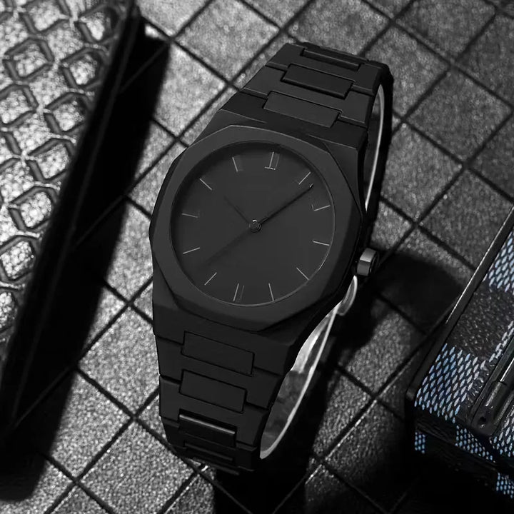 Analoge horloge met plastic band