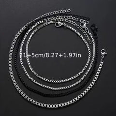 Set van vier minimalistische armbanden