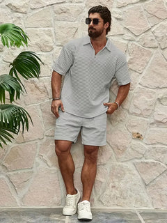 Shorts met V-neck en textuur