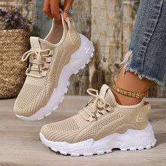 Lage sneaker met mesh bovenkant