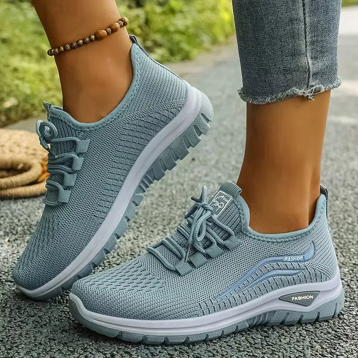 Lage sneaker met ademend mesh