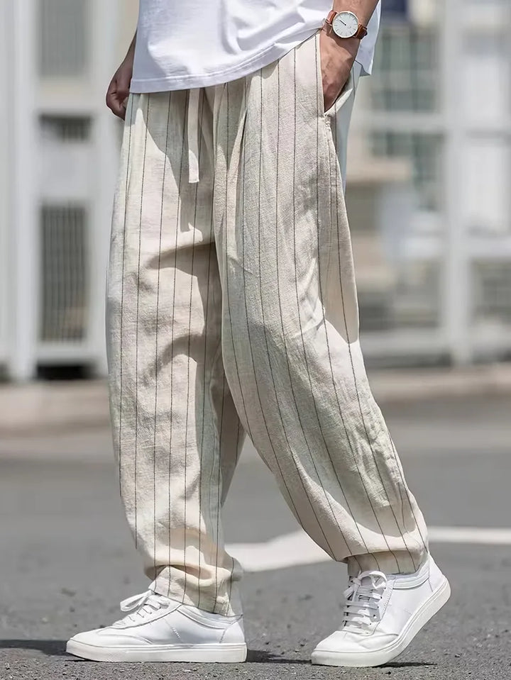 Wide fit pantalons met verticale strepen