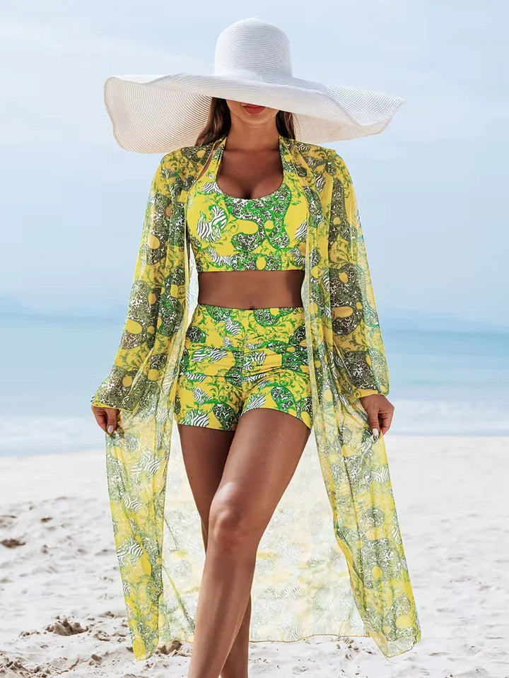 Cover-up met halternek en shorts
