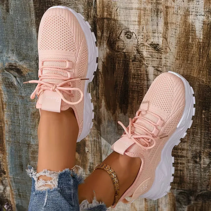 Lage sneaker met mesh bovenkant