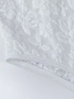 Kant bodysuit met V-hals