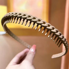 Haarband met twist design