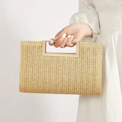 Woven clutch met vierkante handgreep