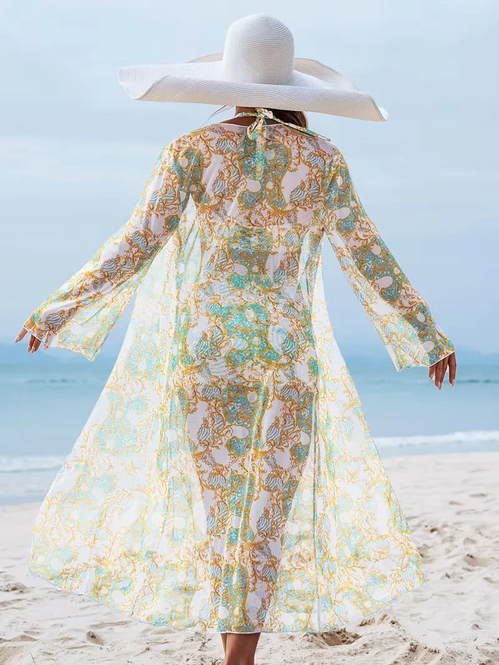 Cover-up met halternek en shorts