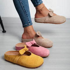Badslipper met strikdesign