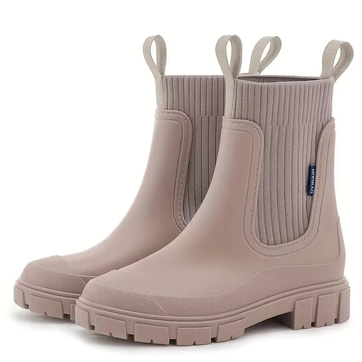 Chelsea boots met ribbed elastic panels