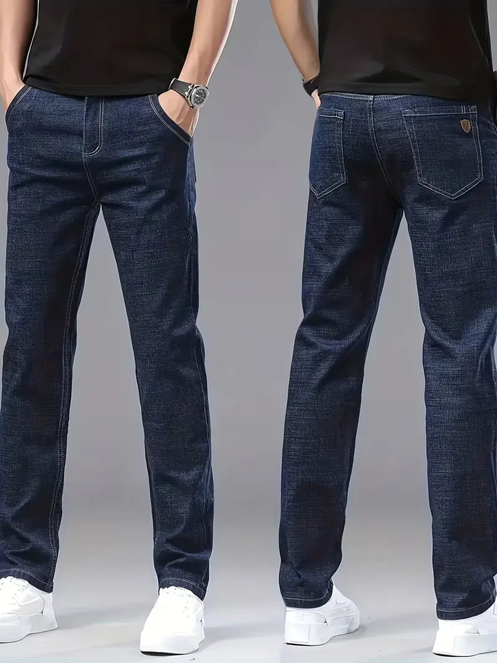 Straight jeans met zichtbare stiksels