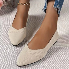 Ballerina met puntige neus