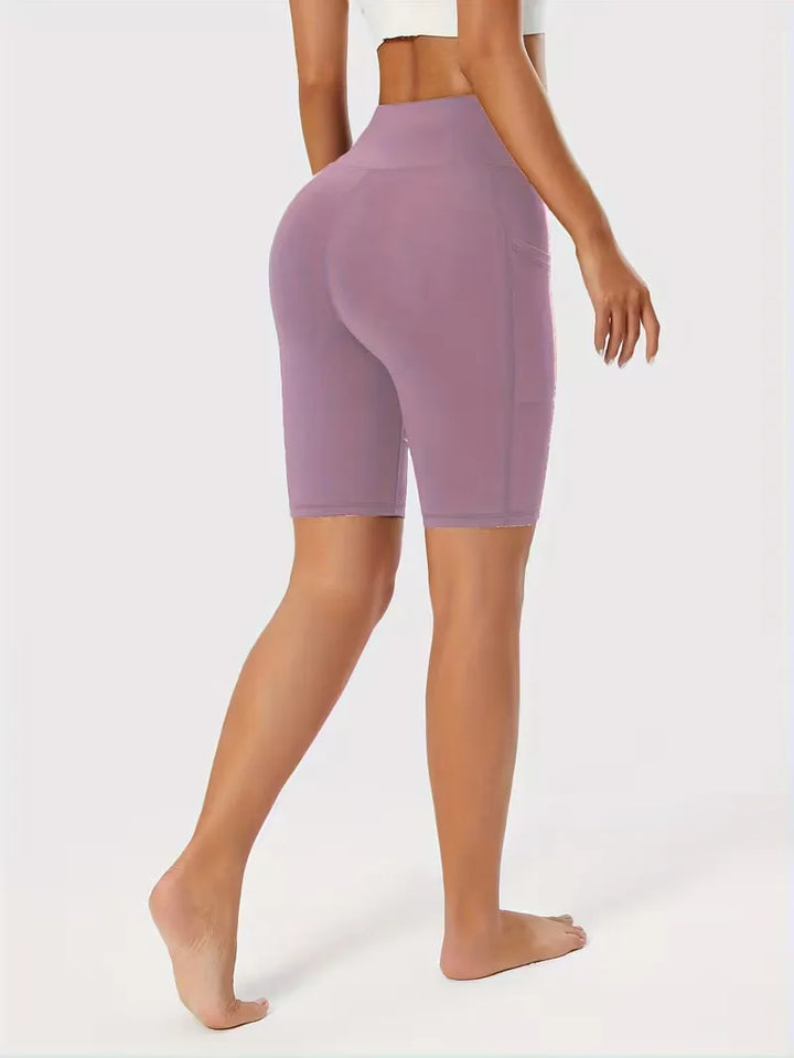 Slim-fit high-waisted shorts