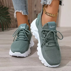 Lage sneaker met mesh bovenkant