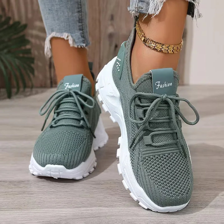 Lage sneaker met mesh bovenkant