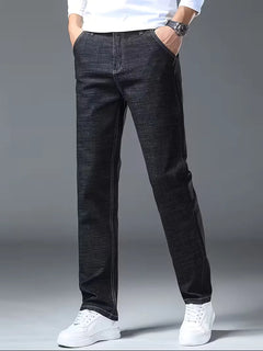 Straight jeans met zichtbare stiksels