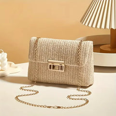 Woven clutch met gouden sluiting