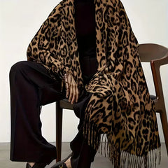 Winter sjaal met luipaardprint