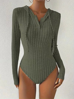 Bodysuit met capuchon en lange mouwen