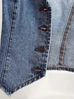 Gilet met V-hals en puntige zoom