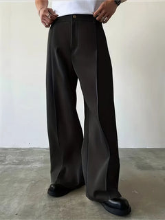 Broek met geplooid design en losse rechte pijp