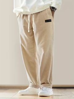 Corduroy broek met losse pasvorm en rechte pijpen