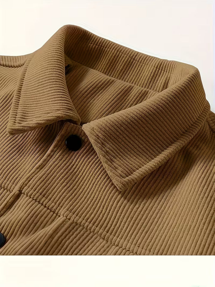 Corduroy jas met twee borstzakken en klassieke kraag