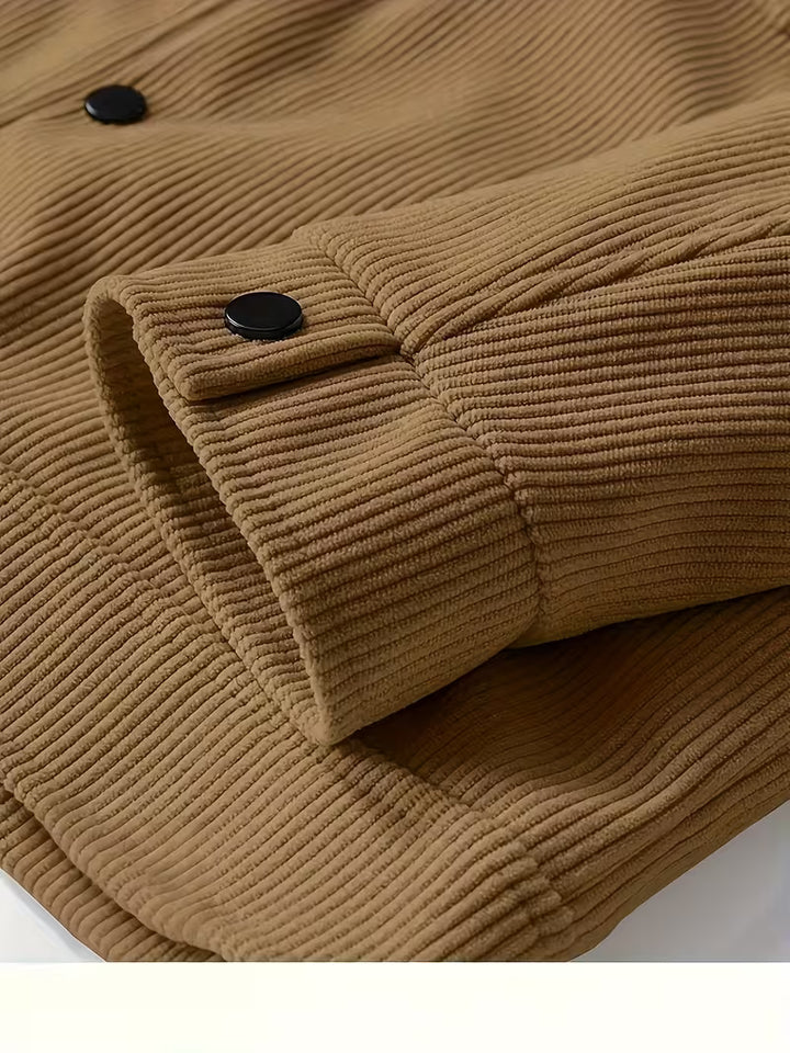 Corduroy jas met twee borstzakken en klassieke kraag