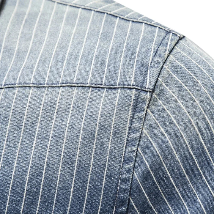Denim overhemd met gestreept patroon en borstzakken