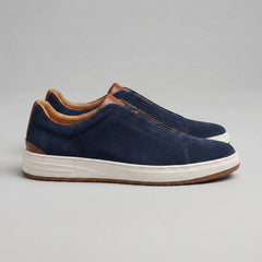 Slip-on sneakers met suède