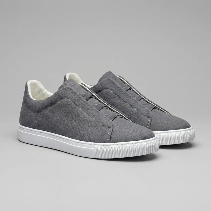 Slip-on sneakers met suède