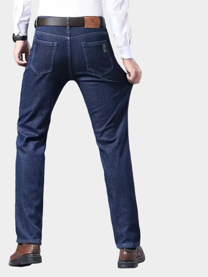 Jeans met fleece-voering en regular fit