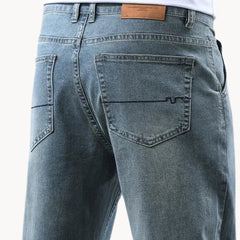 Jeans met rechte pasvorm en zijzakken