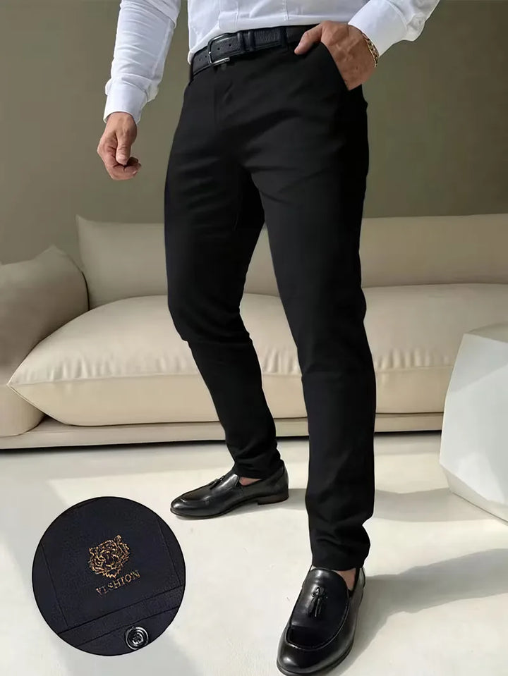 Lange broek met tijgerborduurontwerp en slim fit